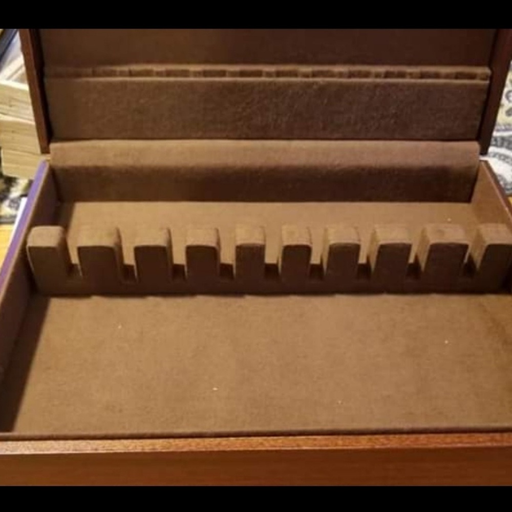 Reed & Barton Mahogany Flatware Chest